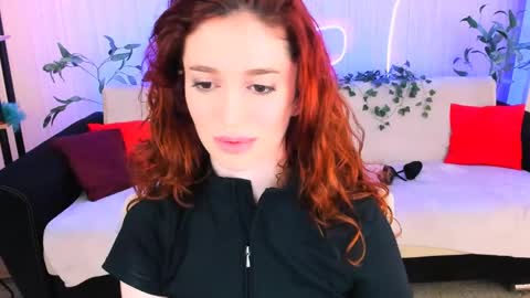 Snapshot of christinaconteeree chatting on May 31, 6:09 pm christinaconteeree online show from May 31, 6:09 pm