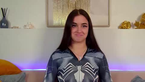 Snapshot of christinamilton chatting on September 24, 5:27 pm Christina online show from September 24, 5:27 pm
