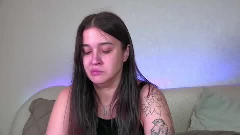 Snapshot of christinamilton chatting on October 20, 6:08 pm Christina online show from October 20, 6:08 pm