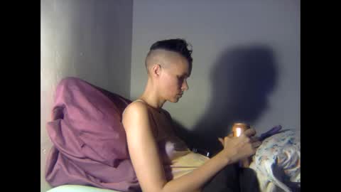 Christina Saunters online show from November 14, 12:04 pm