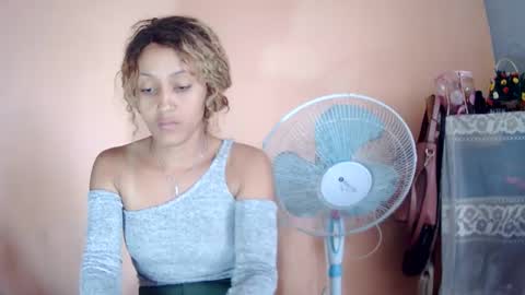 Snapshot of christine213 chatting on March 8, 11:48 am christine213 online show from March 8, 11:48 am