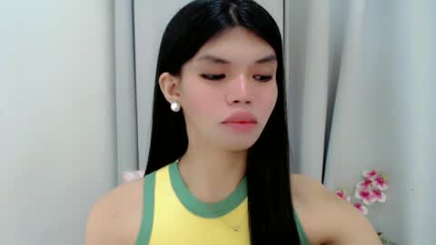 Snapshot of christine_slutt chatting on November 11, 12:05 pm STEFFY online show from November 11, 12:05 pm