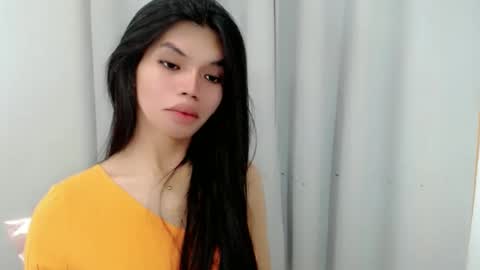 Snapshot of christine_slutt chatting on November 16, 12:27 am STEFFY online show from November 16, 12:27 am