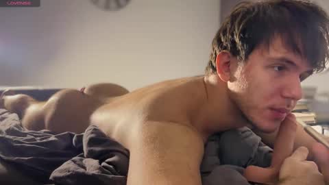 Christopher online show from February 13, 3:24 pm