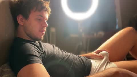 Christopher online show from November 1, 7:43 am