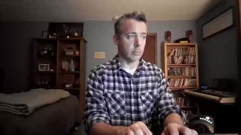 Snapshot of chrisw8121670385 chatting on February 24, 5:16 am Chris online show from February 24, 5:16 am