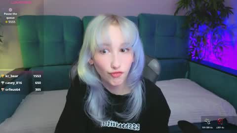 EvaBlonde TayaBrunette EliieBlack hair online show from April 21, 2:01 pm