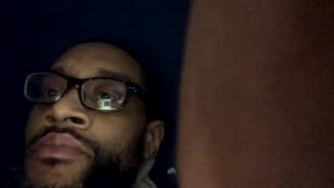 Vinny.D online show from December 15, 12:49 pm