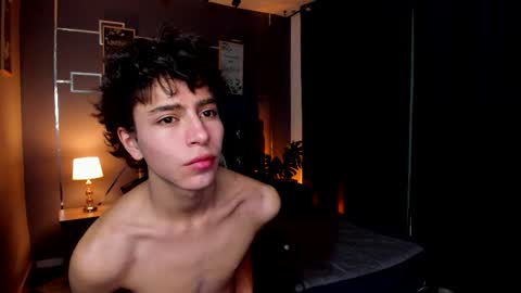 Snapshot of chrristopher77 chatting on September 29, 1:27 pm chrristopher77 online show from September 29, 1:27 pm