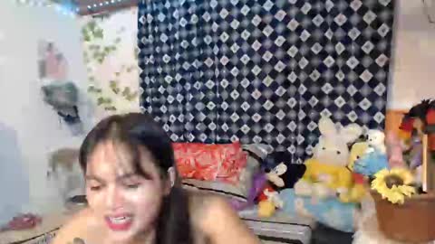 Ur Suraya22 online show from January 13, 10:03 am