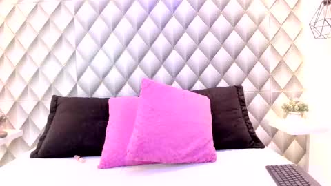 Christal Golden online show from February 17, 3:42 pm