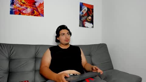 Snapshot of chubby_jake chatting on October 31, 3:18 am chubby_jake online show from October 31, 3:18 am