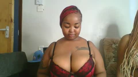 Snapshot of chubby_princess2 chatting on October 19, 11:11 am chubby_princess2 online show from October 19, 11:11 am