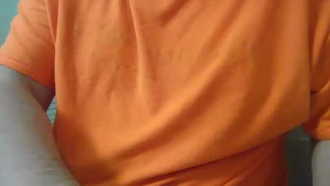 Snapshot of chubbycub14 chatting on October 10, 4:50 pm chubbycub14 online show from October 10, 4:50 pm