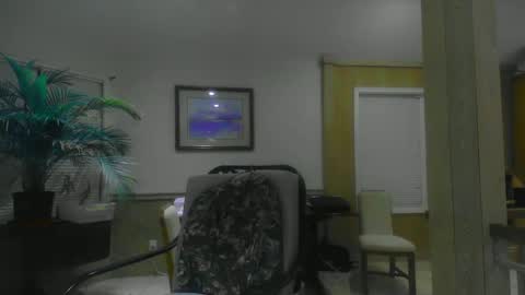 chuck354139 online show from January 2, 12:34 am