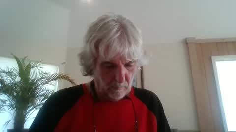 chuck354139 online show from January 2, 8:35 pm