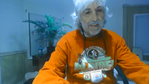 chuck354139 online show from January 22, 7:14 am