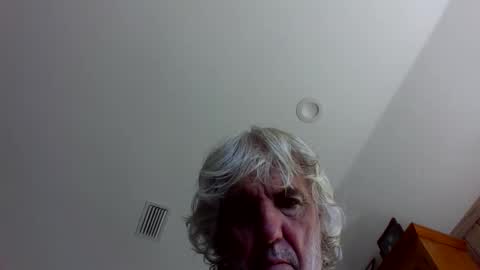 chuck354139 online show from September 12, 2:39 pm