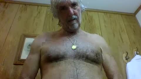 chuck354139 online show from September 21, 2:24 am