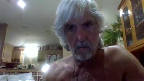 chuck354139 online show from October 21, 6:03 am