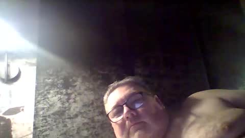 chunkyload72 online show from May 7, 12:16 am
