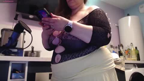 Snapshot of chwerry_b0 chatting on September 29, 9:52 pm Jessica online show from September 29, 9:52 pm