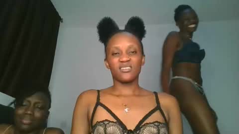 chyna_baibe online show from November 20, 11:37 pm