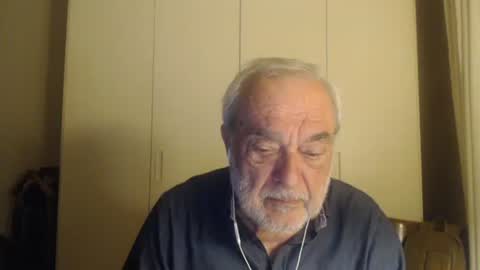 Snapshot of ciaoamoremio4 chatting on December 6, 8:40 pm ciaoamoremio4 online show from December 6, 8:40 pm