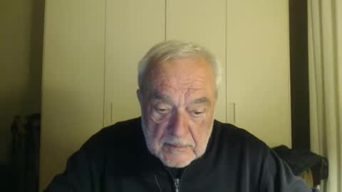 Snapshot of ciaoamoremio4 chatting on November 16, 2:17 am ciaoamoremio4 online show from November 16, 2:17 am