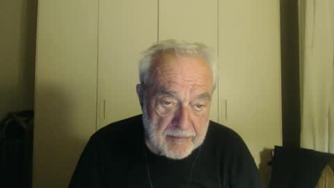 Snapshot of ciaoamoremio4 chatting on November 23, 5:13 pm ciaoamoremio4 online show from November 23, 5:13 pm