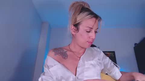 cicimom online show from March 24, 9:03 am