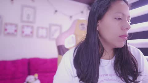 Snapshot of cielo_andrade chatting on September 25, 12:20 pm Cielo online show from September 25, 12:20 pm