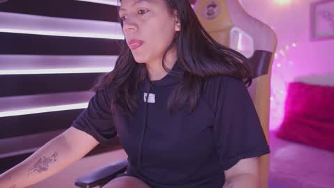 Snapshot of cielo_andrade chatting on September 26, 12:31 pm Cielo online show from September 26, 12:31 pm