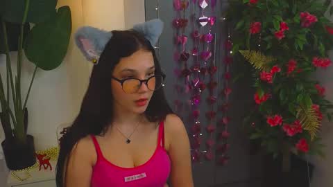 Snapshot of cieranesbeth chatting on March 4, 7:20 pm cieranesbeth online show from March 4, 7:20 pm