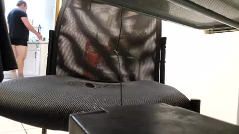 Snapshot of cigneska1 chatting on November 16, 3:45 am cigneska1 online show from November 16, 3:45 am