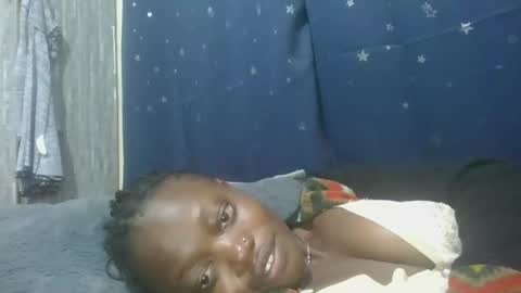 Snapshot of cilia_petite chatting on February 14, 9:10 pm cilia petite online show from February 14, 9:10 pm