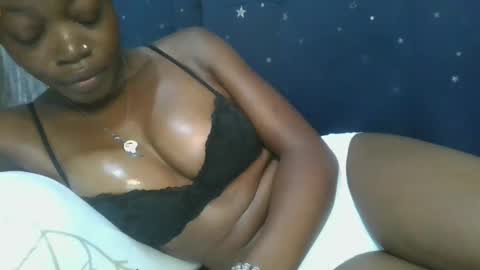 Snapshot of cilia_petite chatting on March 3, 11:55 am cilia petite online show from March 3, 11:55 am