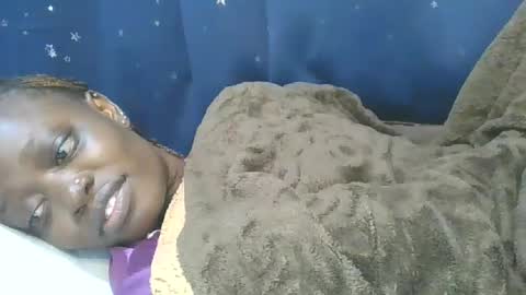 Snapshot of cilia_petite chatting on September 30, 12:59 am cilia petite online show from September 30, 12:59 am