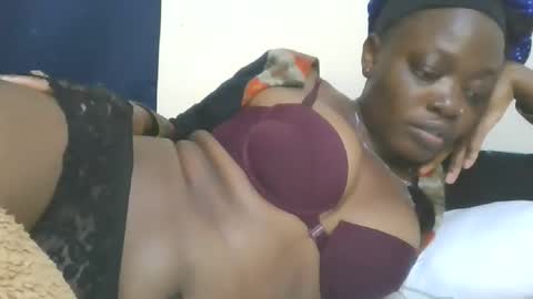 Snapshot of cilia_petite chatting on October 18, 10:21 pm cilia petite online show from October 18, 10:21 pm