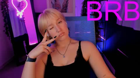 Cin Bellamy online show from September 24, 5:22 am