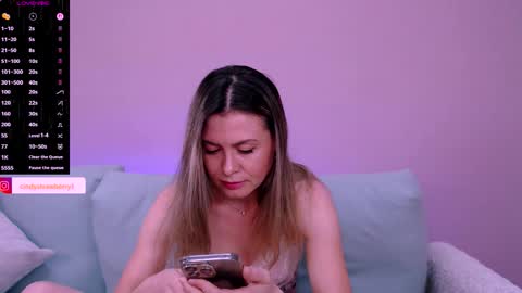 Snapshot of cindy_sweety1 chatting on September 20, 4:30 pm Cindy    online show from September 20, 4:30 pm