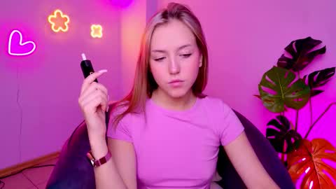 cindylovesmith online show from March 3, 5:13 am