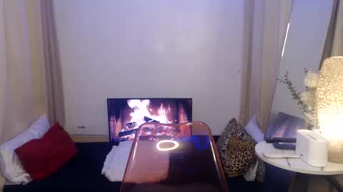 Cindy online show from February 11, 4:23 pm