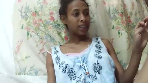 Snapshot of cindyx69 chatting on November 30, 4:49 am cindyx69 online show from November 30, 4:49 am