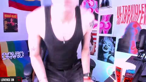 David     Independent Model online show from December 25, 5:16 am