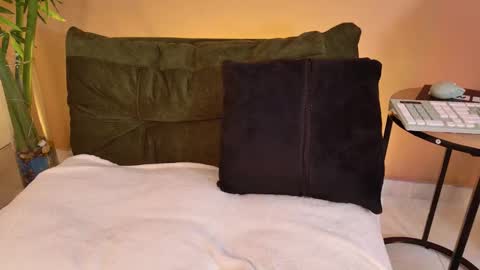 cinnamon_kyla online show from December 2, 12:54 pm