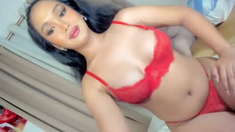 Snapshot of cinnamoncandy14 chatting on September 8, 2:49 pm Ask me online show from September 8, 2:49 pm