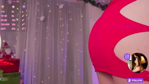 Snapshot of cinthia_jones2 chatting on December 4, 4:44 am Cinthia online show from December 4, 4:44 am