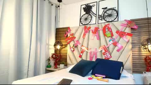 cinthiabaker online show from September 17, 11:23 am