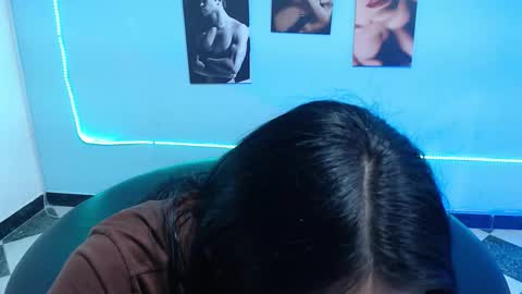 Cinthya online show from March 3, 4:57 pm